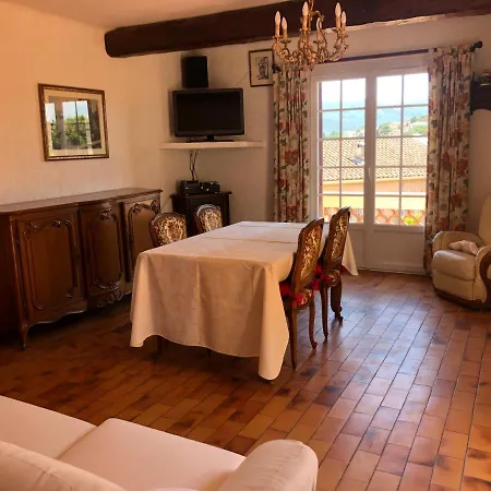 Petite Maison En Duplex Prázdninový dům Cogolin