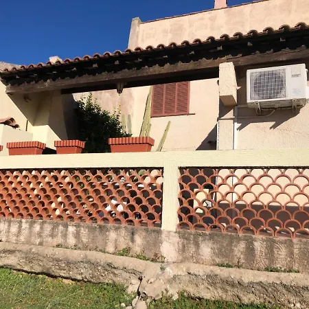 Petite Maison En Duplex Prázdninový dům Cogolin